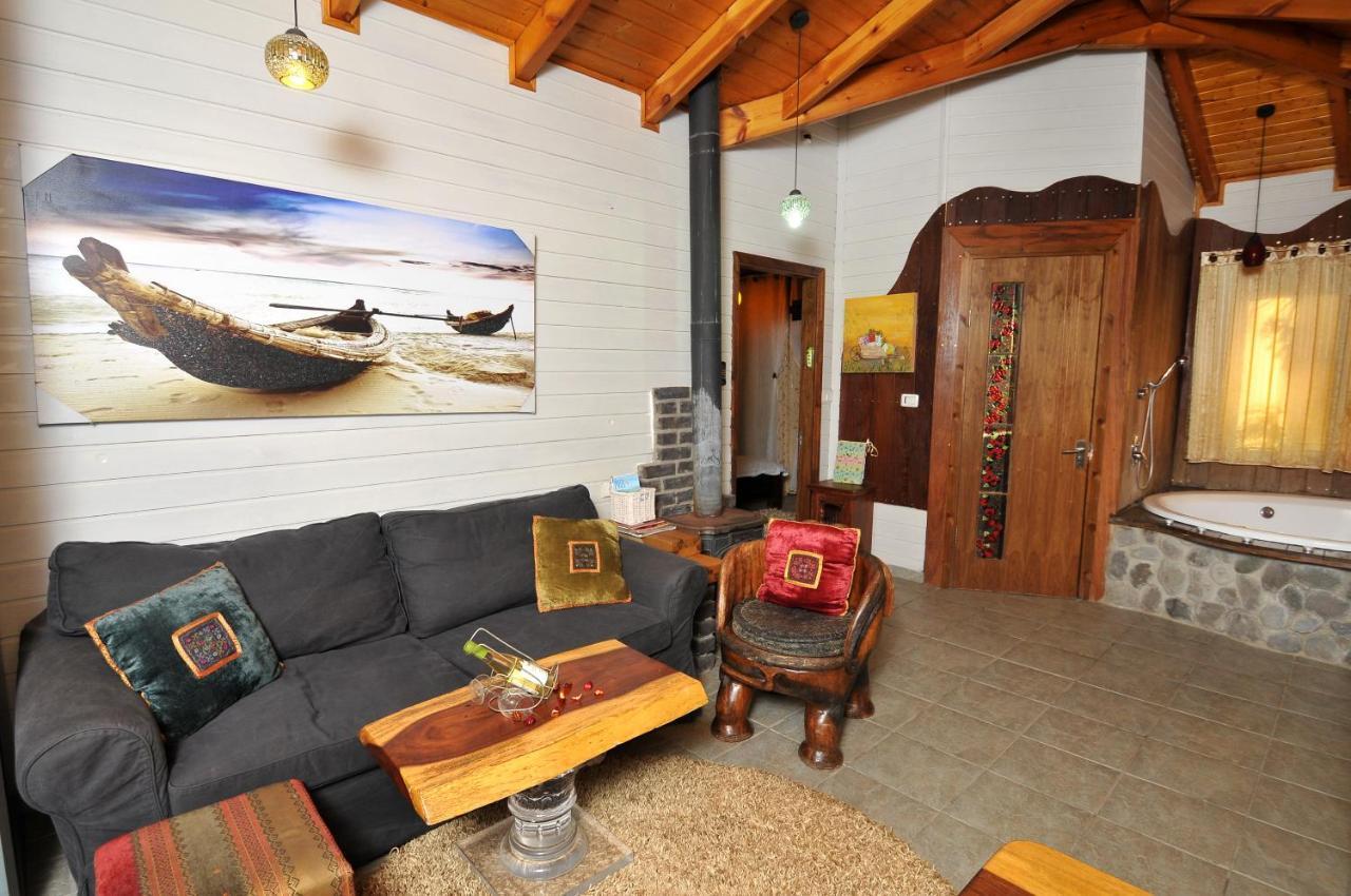 Kesem Bagolan Villa Had Nes Exterior foto